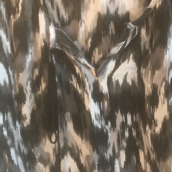 Sleeveless top (185) - Picture 2 of 4